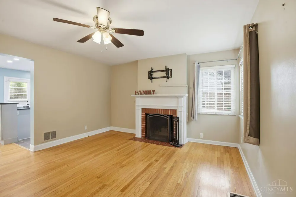 1944 Lehigh Ave, Cincinnati, OH 45230