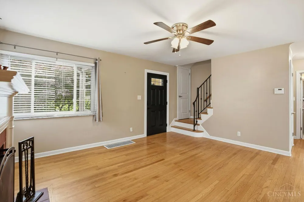 1944 Lehigh Ave, Cincinnati, OH 45230
