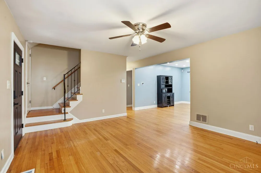1944 Lehigh Ave, Cincinnati, OH 45230