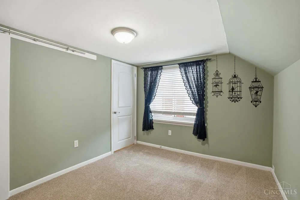 1944 Lehigh Ave, Cincinnati, OH 45230