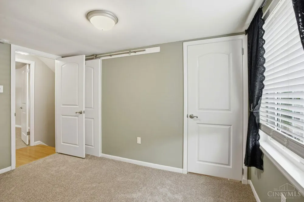 1944 Lehigh Ave, Cincinnati, OH 45230