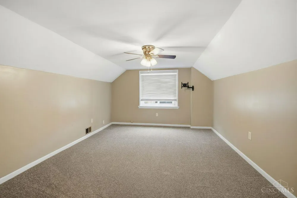1944 Lehigh Ave, Cincinnati, OH 45230