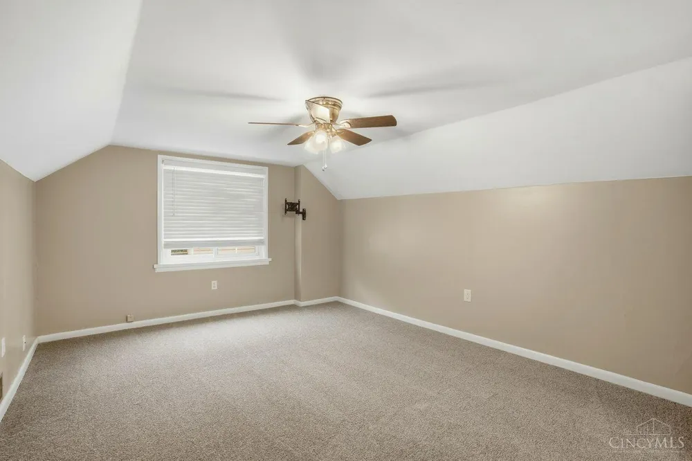 1944 Lehigh Ave, Cincinnati, OH 45230