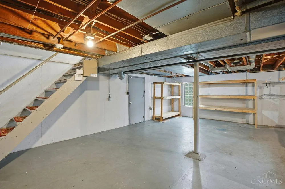 1944 Lehigh Ave, Cincinnati, OH 45230