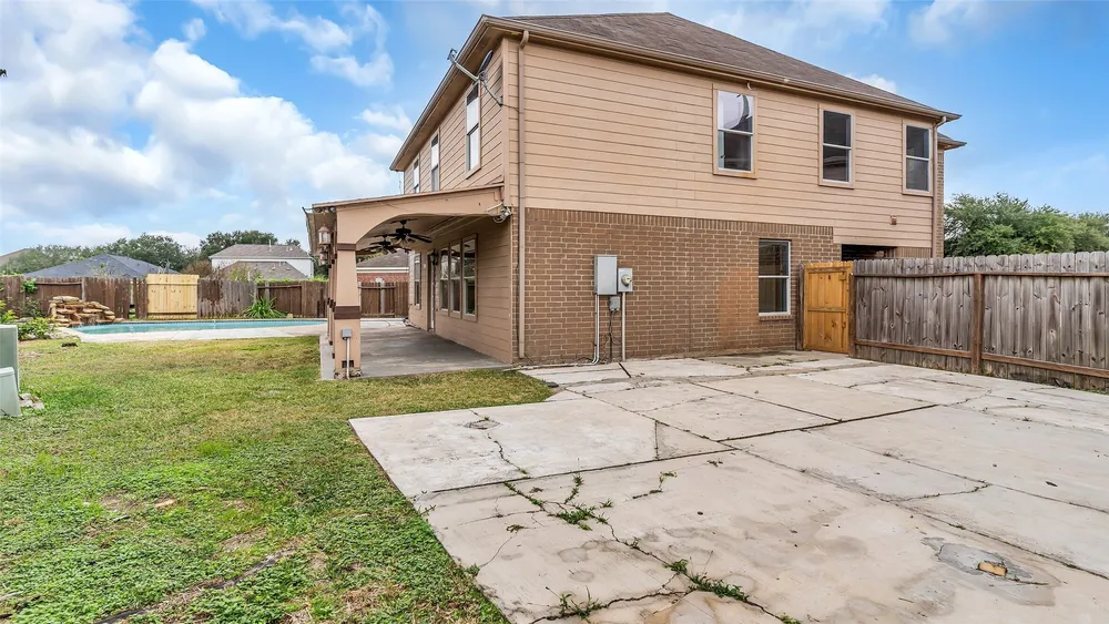 5534 Calm Ct, Houston, TX 77084