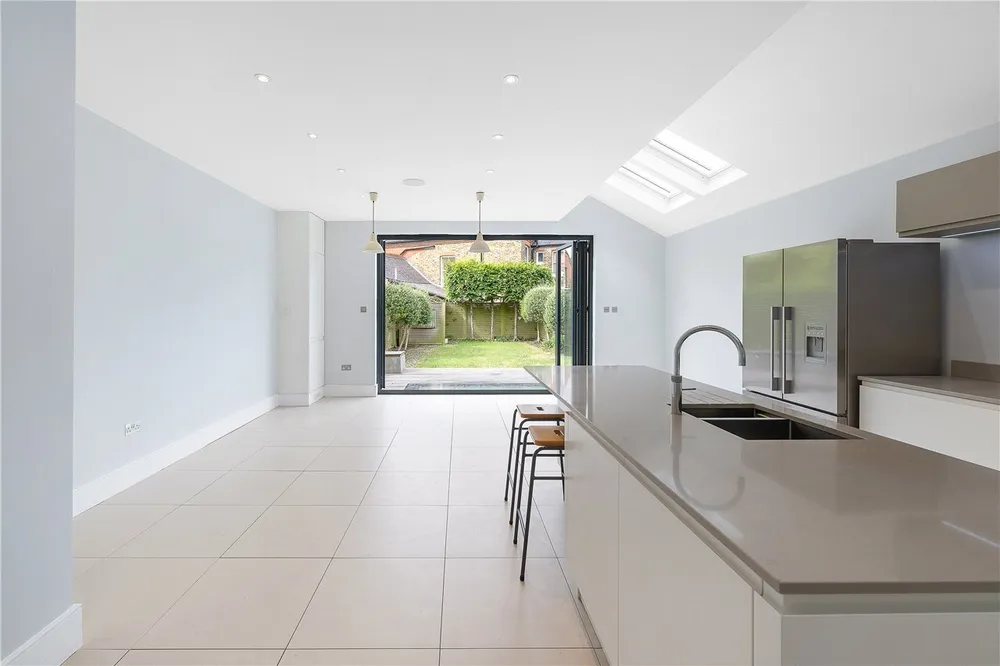 Woodwarde Road, London, SE22