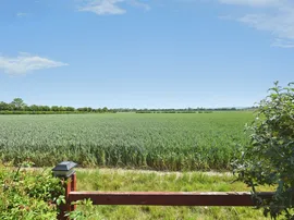 Clavering Gardens, West Horndon, Brentwood thumb 2