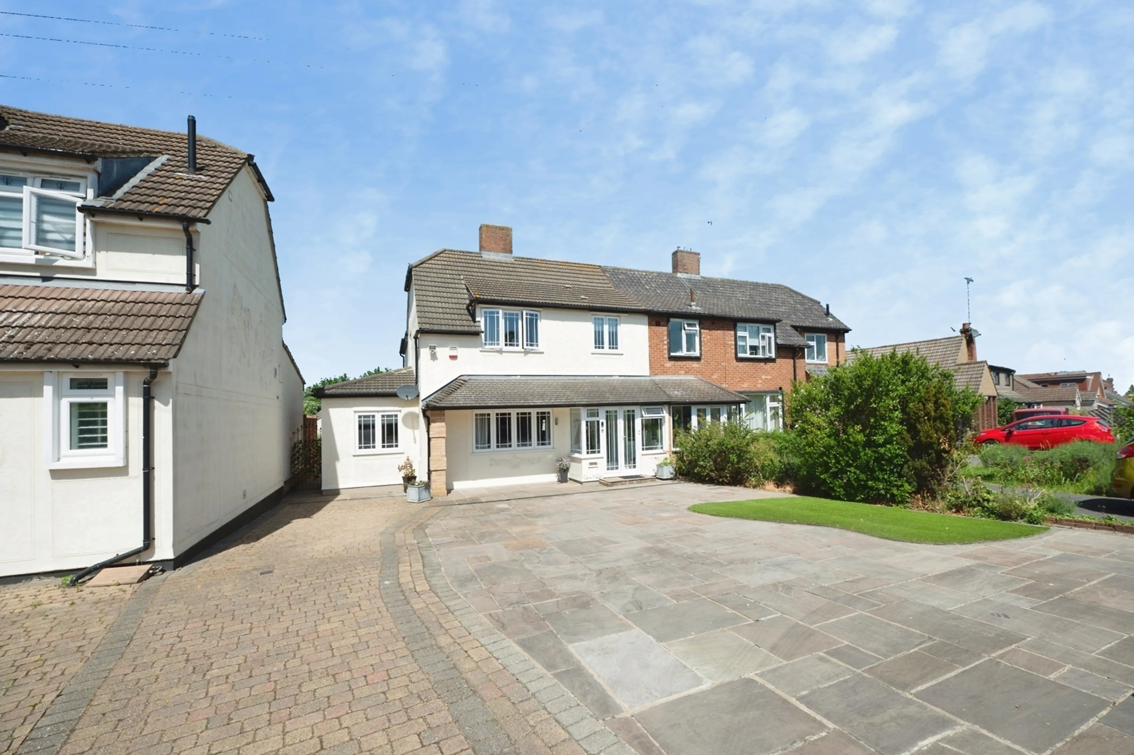Property photo 0