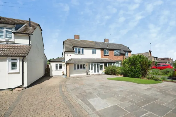 North Road, ROMFORD, Essex, RM4