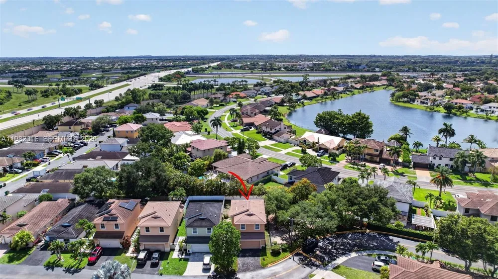 6955 SW 148th Ln, Davie, FL 33331