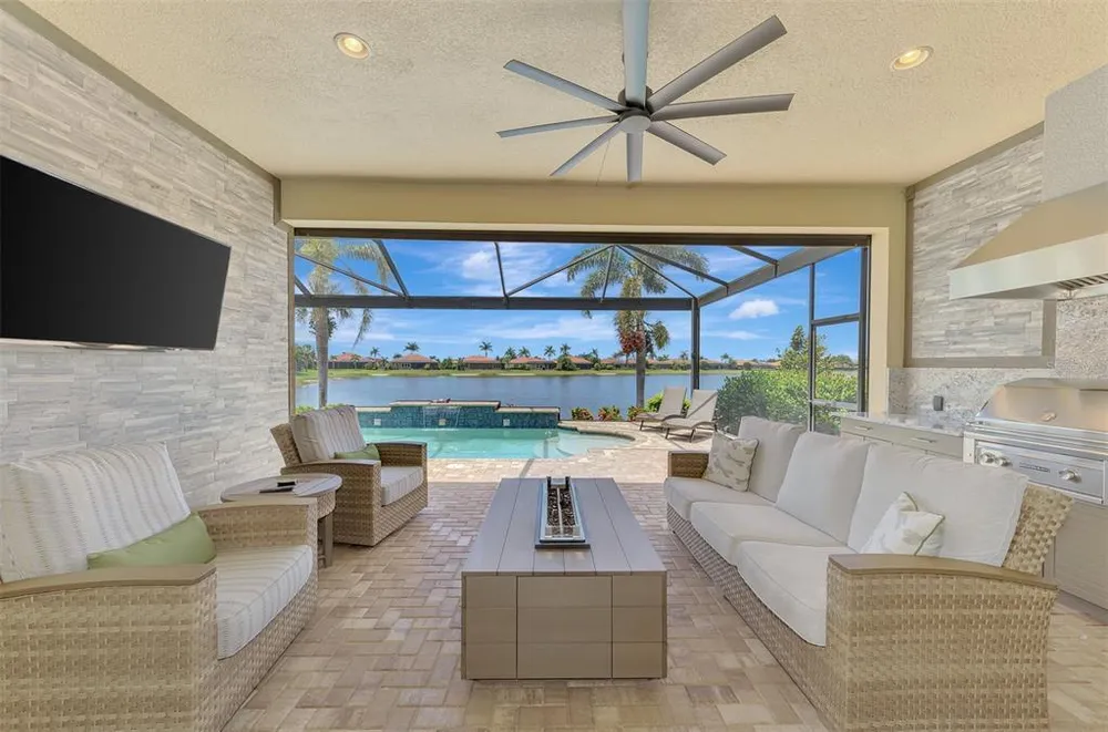 23762 Waverly Circle, Venice, FL 34293