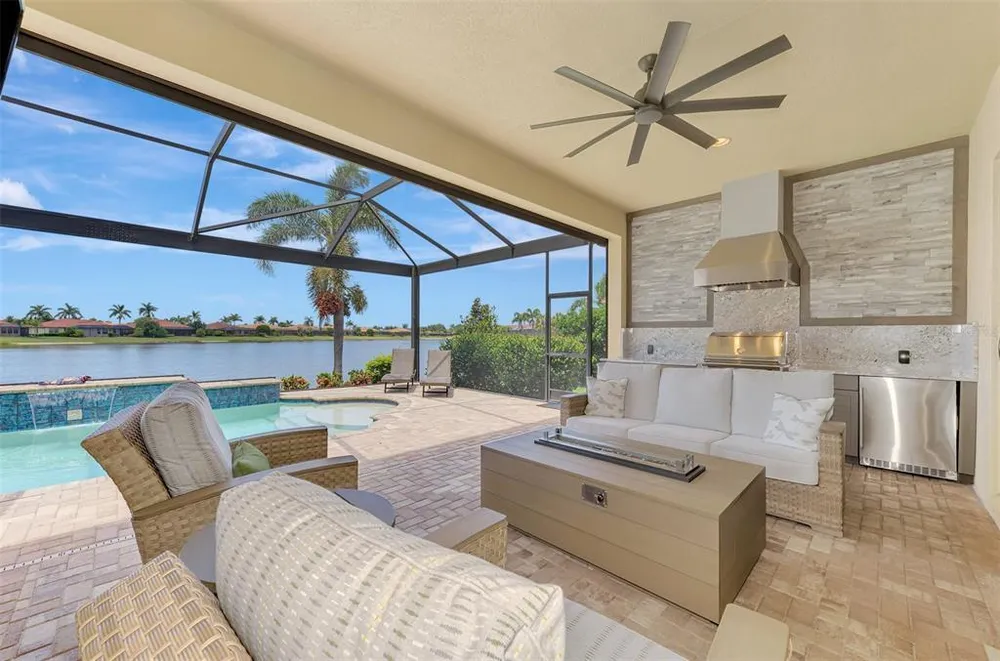 23762 Waverly Circle, Venice, FL 34293
