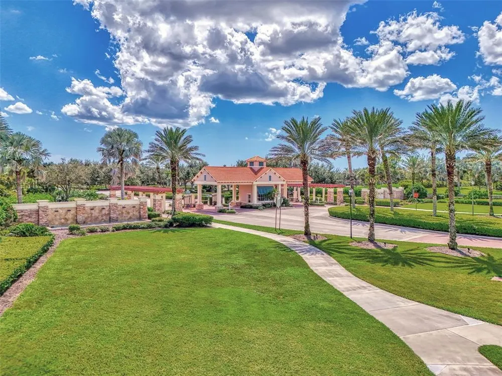 23762 Waverly Circle, Venice, FL 34293