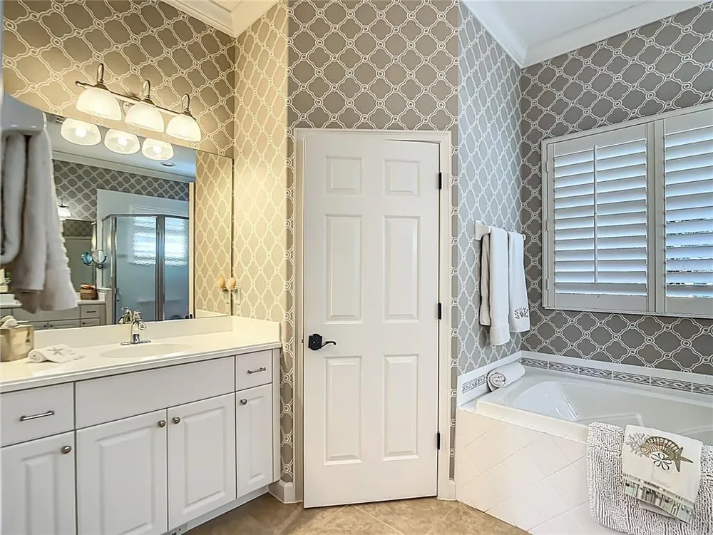 114 Rimini Way, Venice, FL 34275