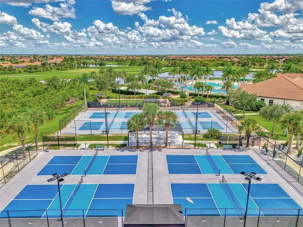 23762 Waverly Circle, Venice, FL 34293