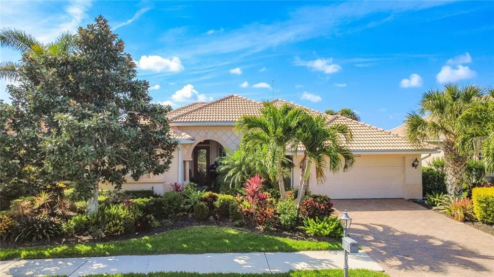114 Rimini Way, Venice, FL 34275
