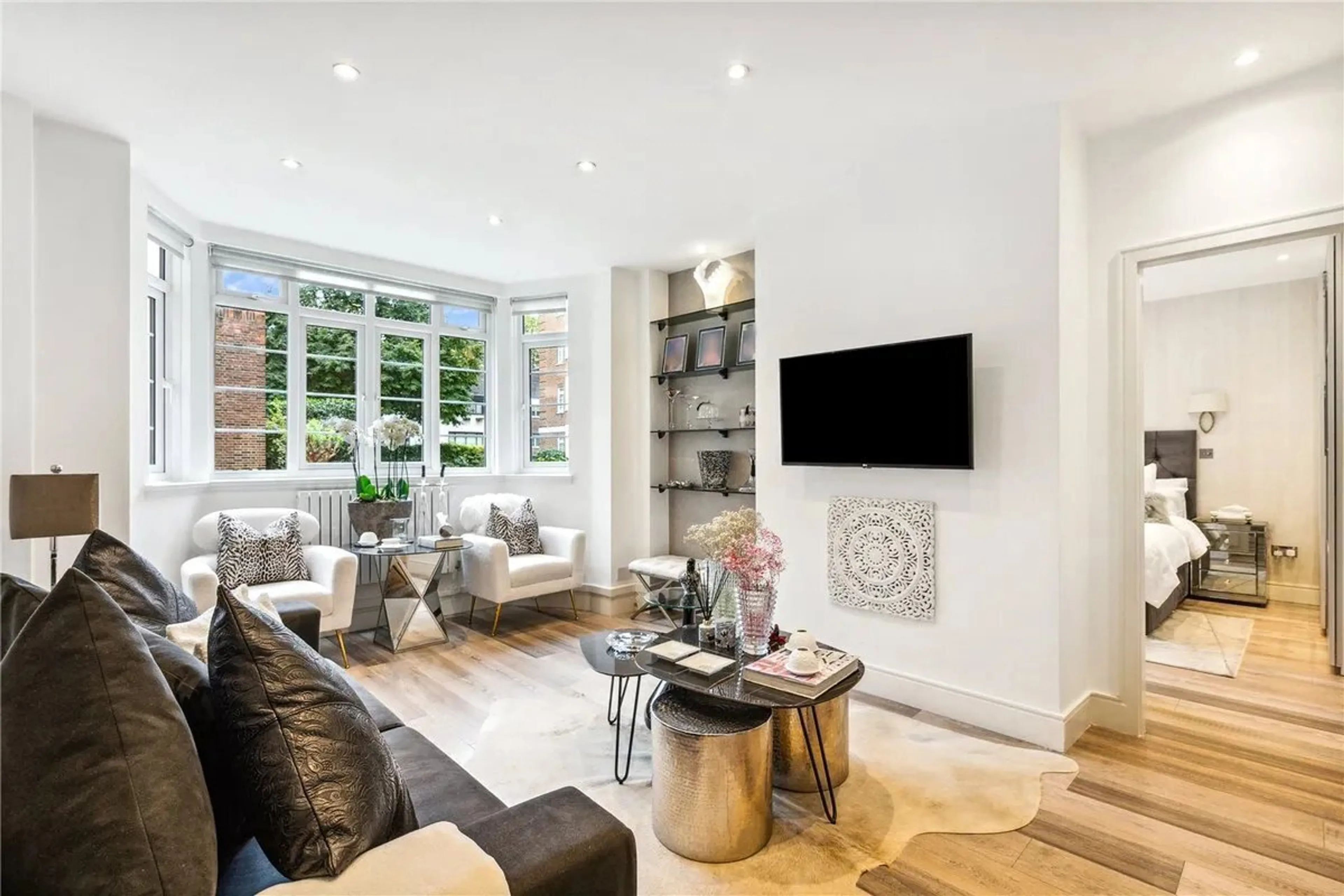 Property at Chatsworth Court, Pembroke Road, London, W8