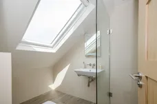 Tregarvon Road London SW11 photo 9