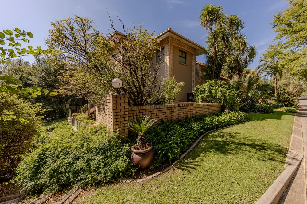 South Africa, Gauteng, Featherbrooke Estate