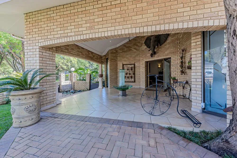 South Africa, Gauteng, Featherbrooke Estate