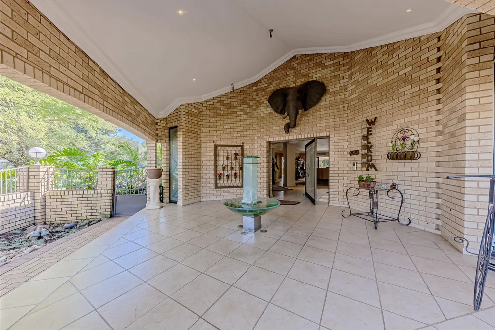South Africa, Gauteng, Featherbrooke Estate
