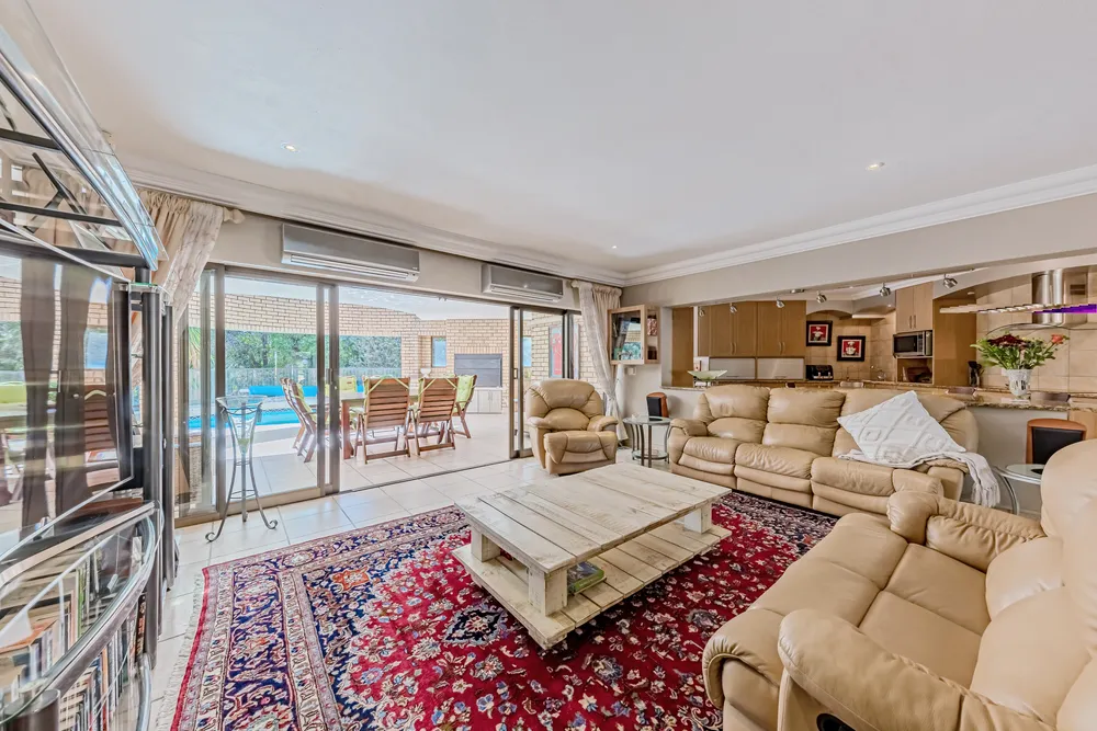 South Africa, Gauteng, Featherbrooke Estate