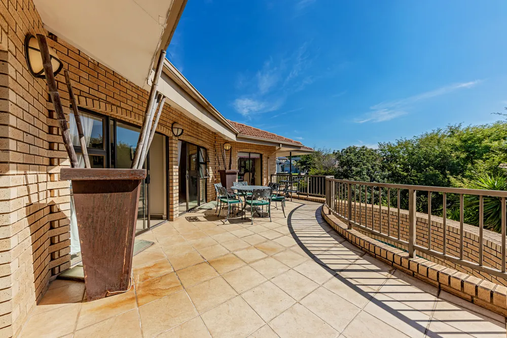 South Africa, Gauteng, Featherbrooke Estate