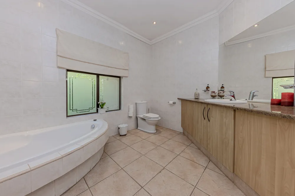 South Africa, Gauteng, Featherbrooke Estate