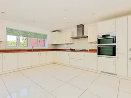 Buttercup Close, Raunds thumb 3