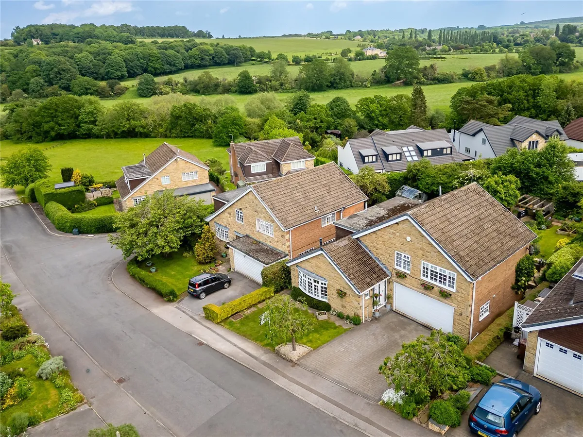 Wharfe Bank, Collingham, LS22
