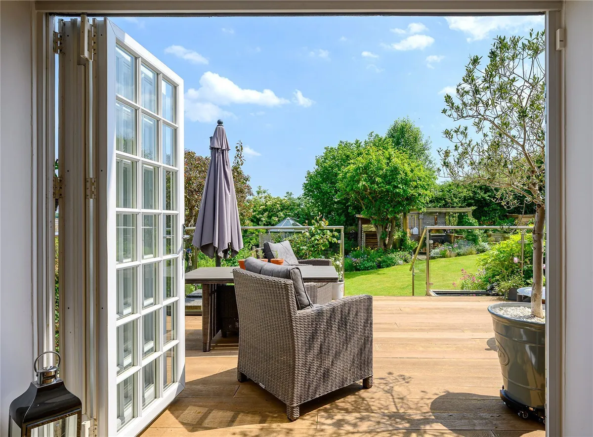 Wharfe Bank, Collingham, LS22