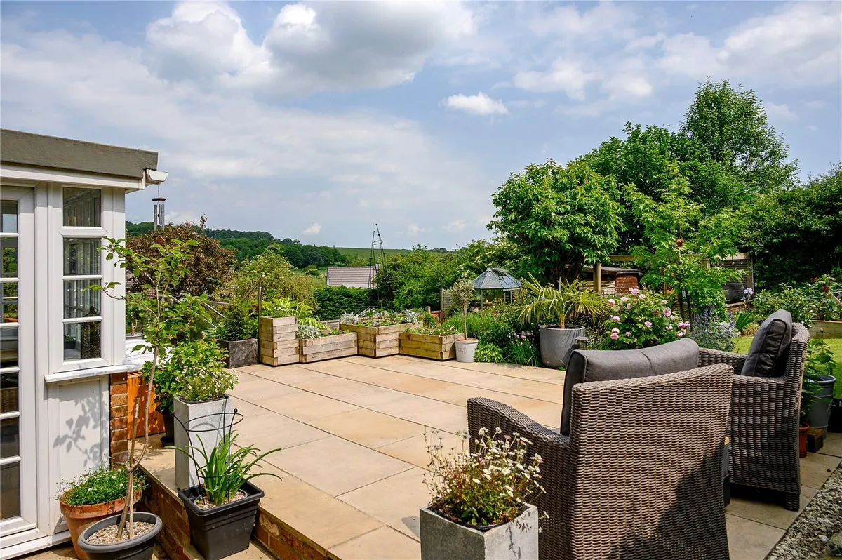Wharfe Bank, Collingham, LS22