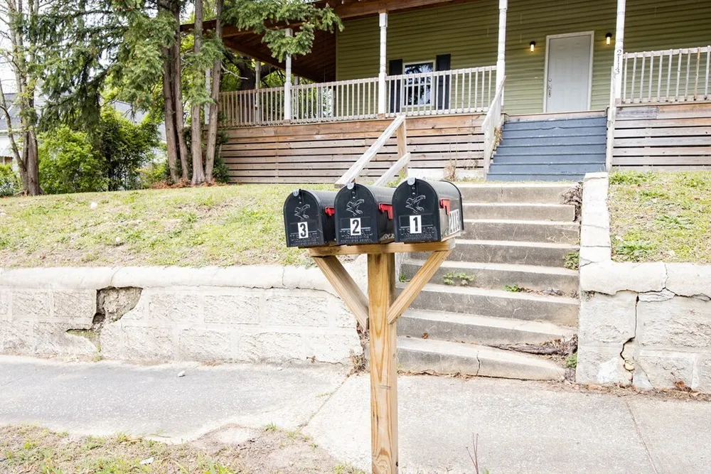 2113 Summerville Rd, Phenix City, AL 36867