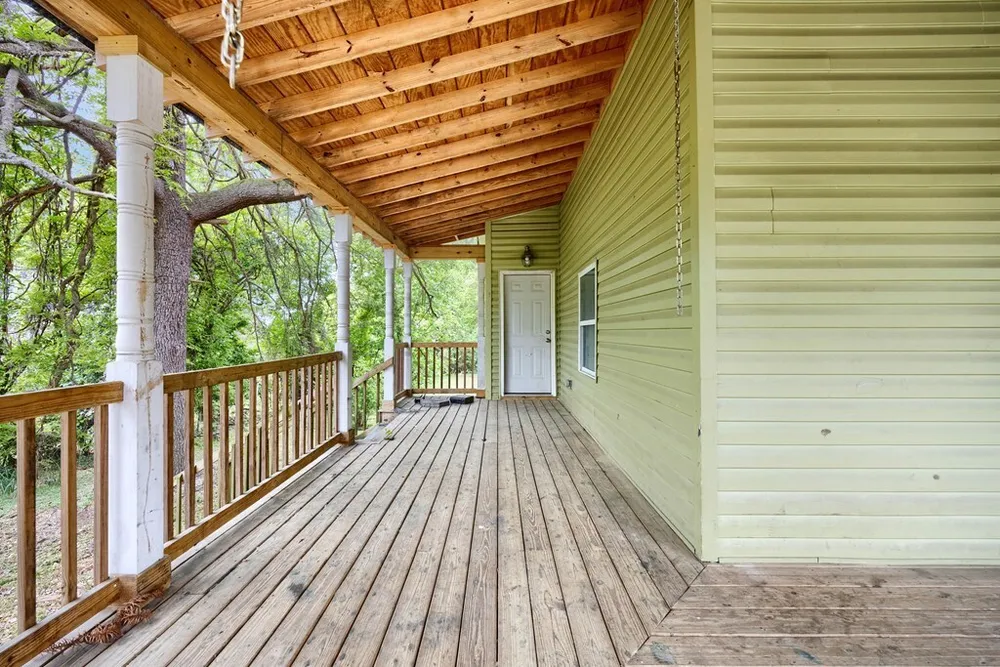 2113 Summerville Rd, Phenix City, AL 36867