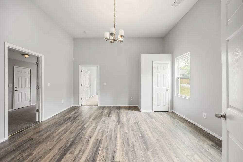 2113 Summerville Rd, Phenix City, AL 36867
