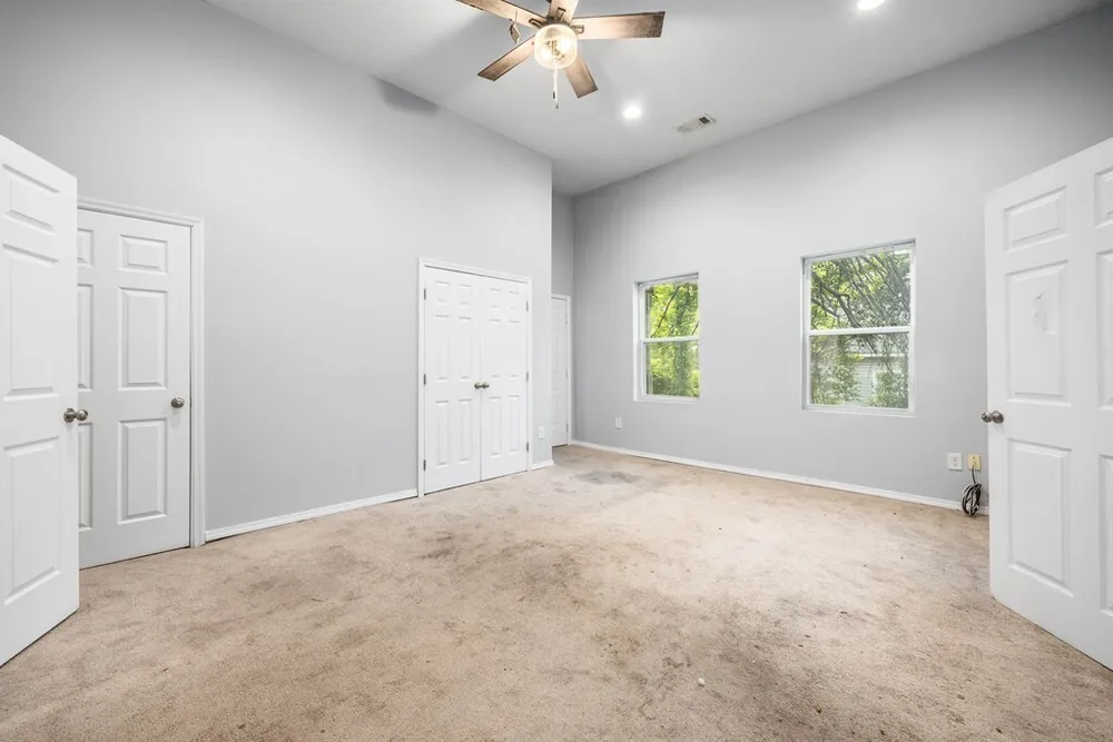 2113 Summerville Rd, Phenix City, AL 36867