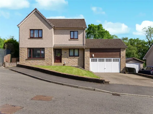 Oakbank Drive, Cumnock, Ayrshire, KA18