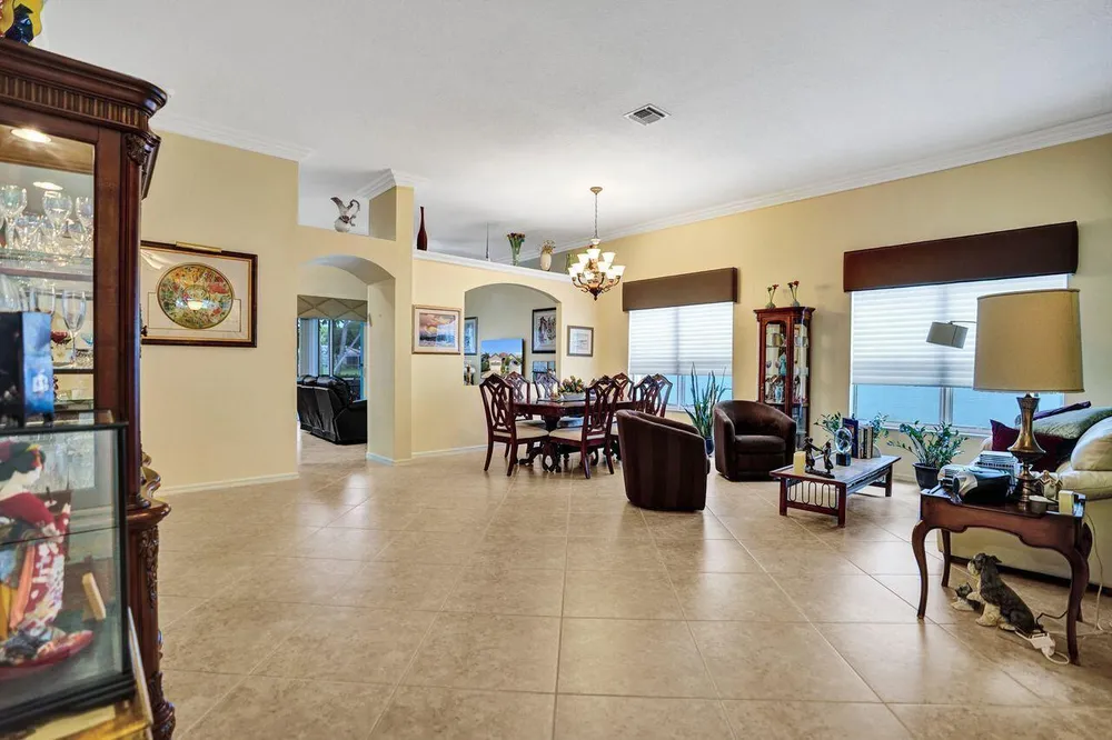 7804 Lando Ave, Boynton Beach, FL 33437