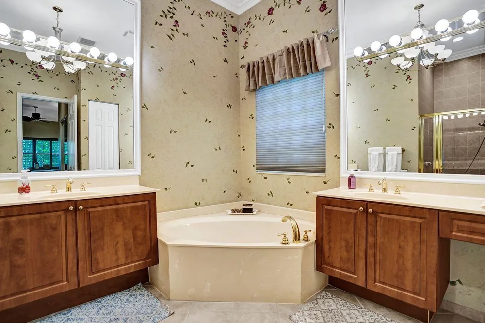 7804 Lando Ave, Boynton Beach, FL 33437