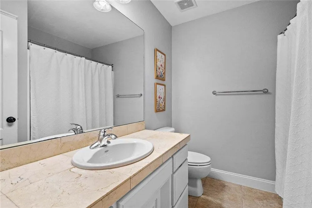 4601 SW Golden Eagle Ave, Bentonville, AR 72713