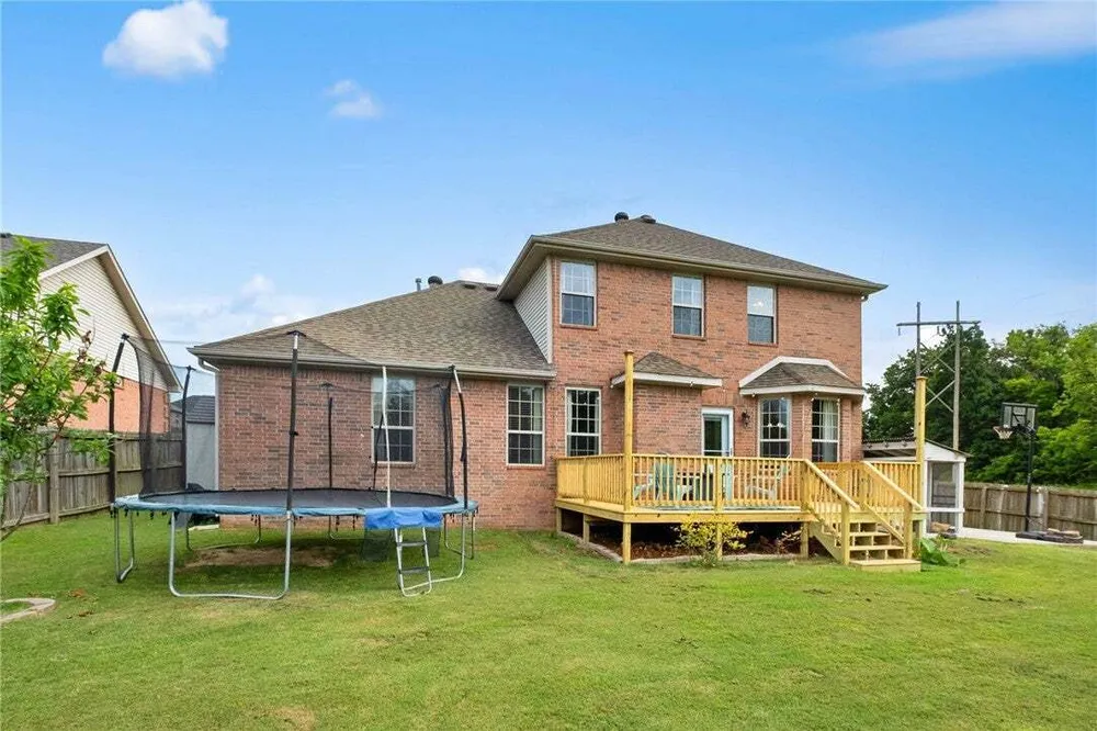 4601 SW Golden Eagle Ave, Bentonville, AR 72713