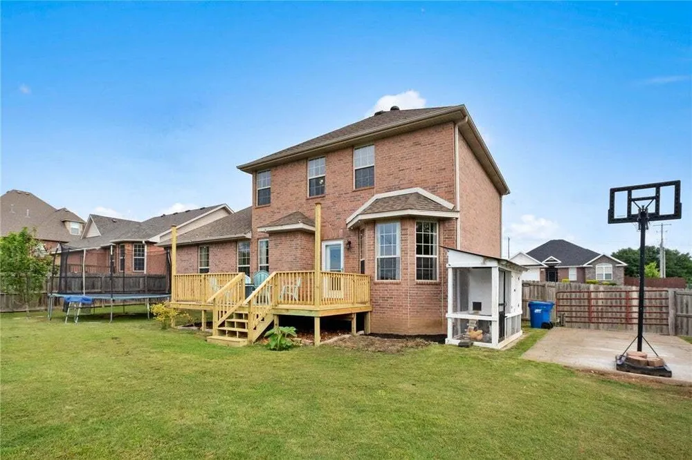 4601 SW Golden Eagle Ave, Bentonville, AR 72713