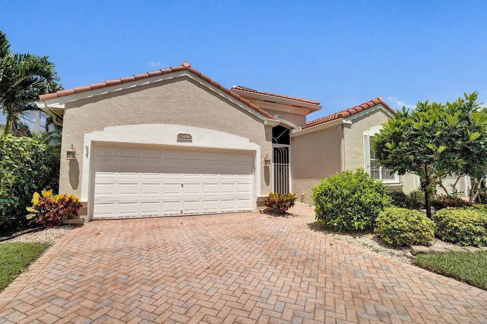 7804 Lando Ave, Boynton Beach, FL 33437