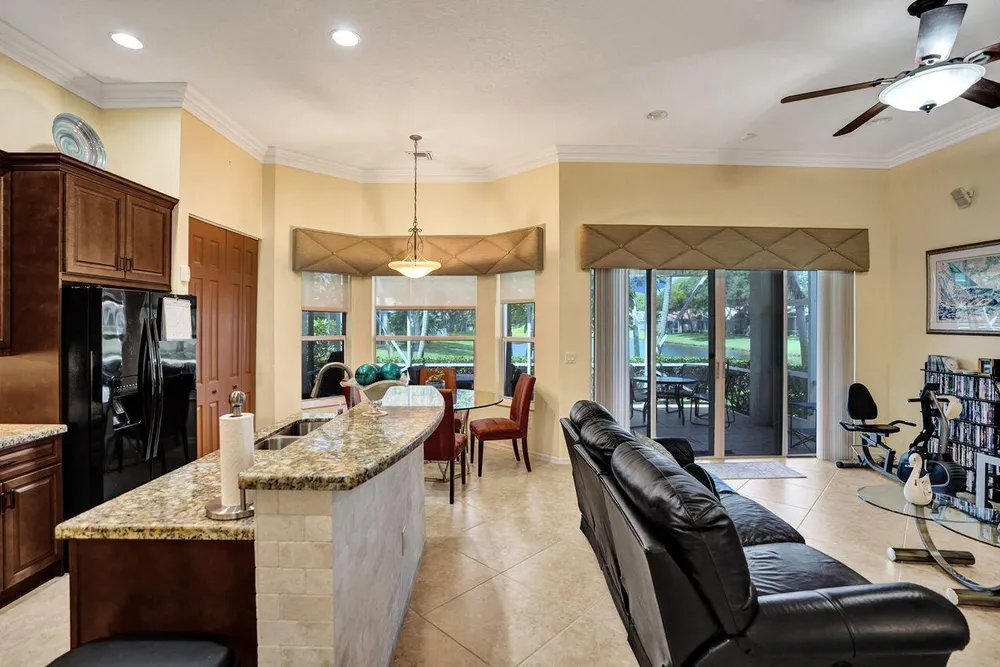 7804 Lando Ave, Boynton Beach, FL 33437
