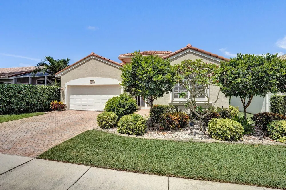 7804 Lando Ave, Boynton Beach, FL 33437