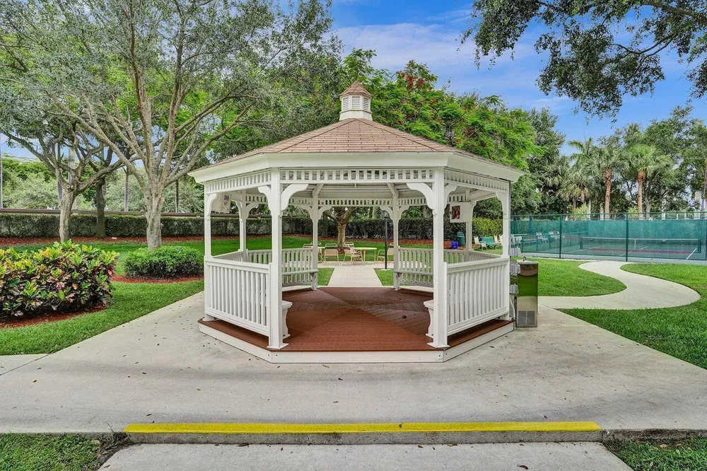 7804 Lando Ave, Boynton Beach, FL 33437