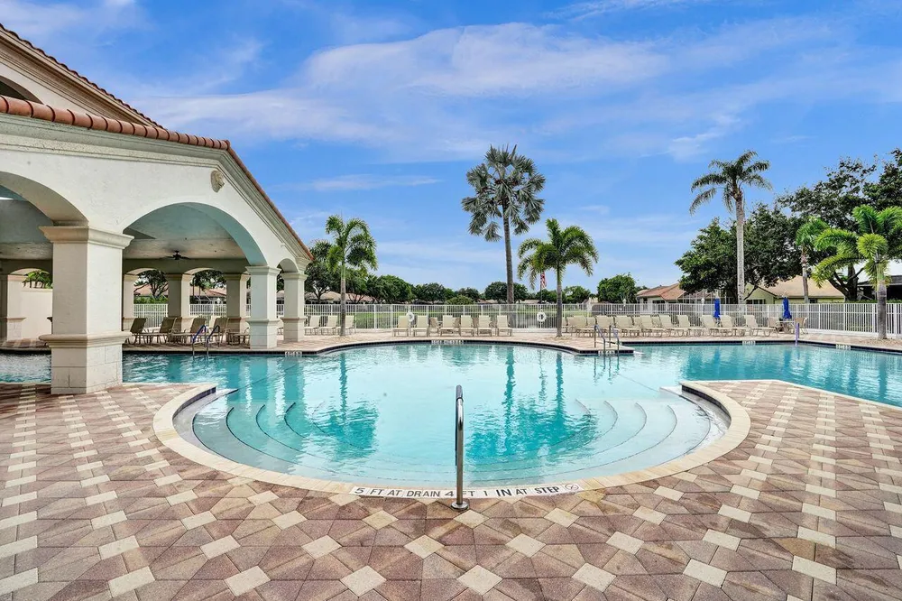 7804 Lando Ave, Boynton Beach, FL 33437