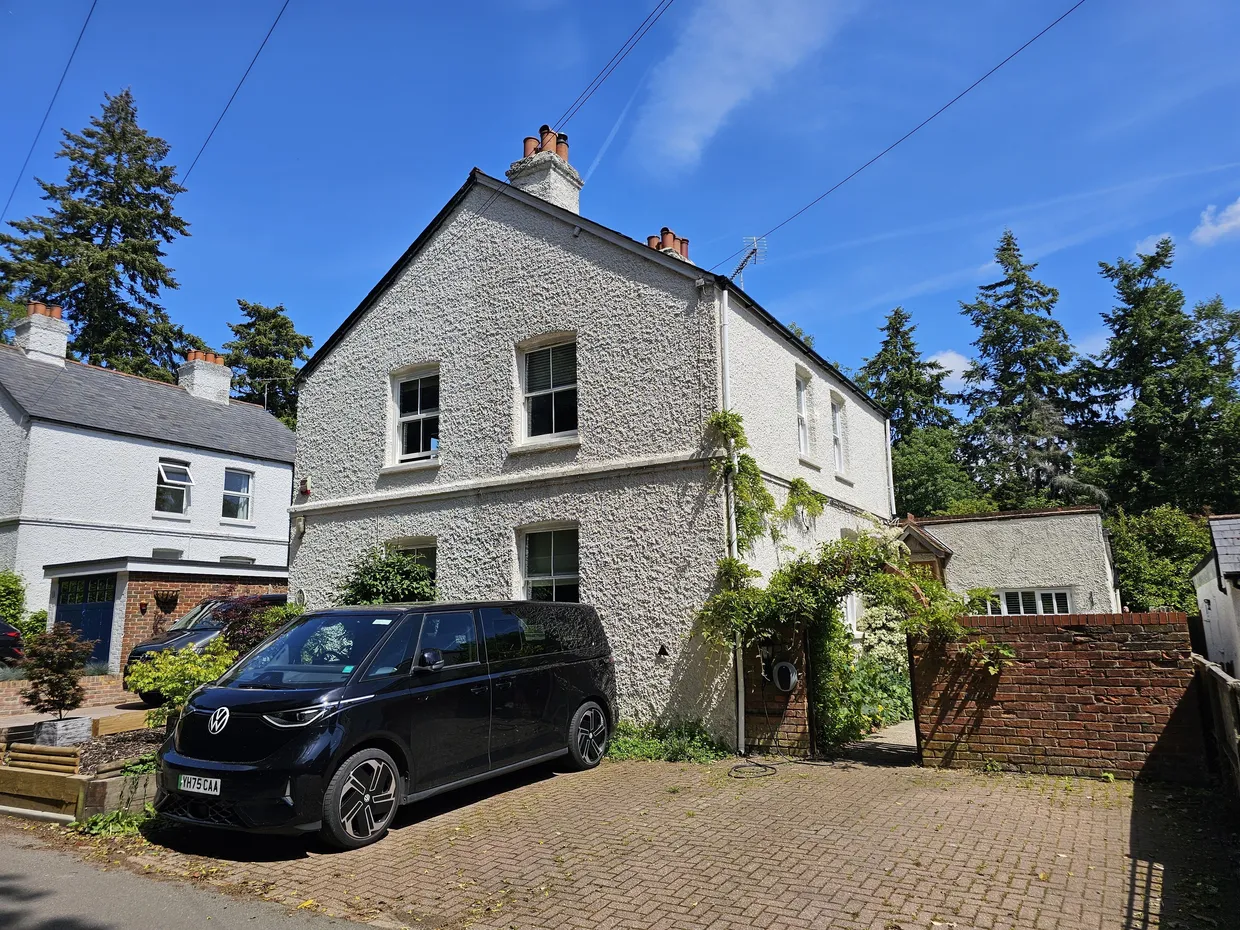 Hamlash Lane, Farnham, GU10 photo 21