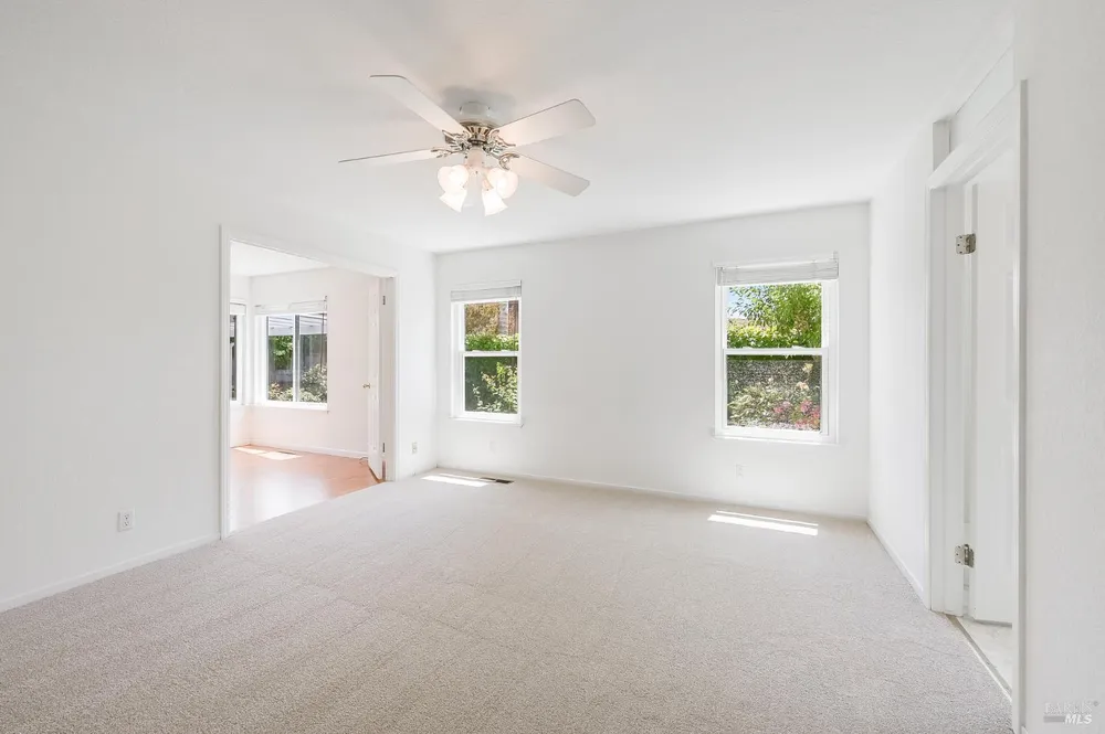 9151 Piccadilly Circle, Windsor, CA 95492