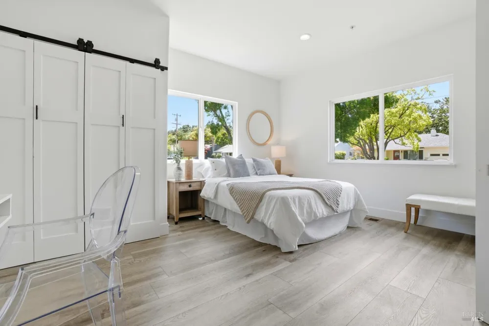 312 Corrillo Dr, San Rafael, CA 94903